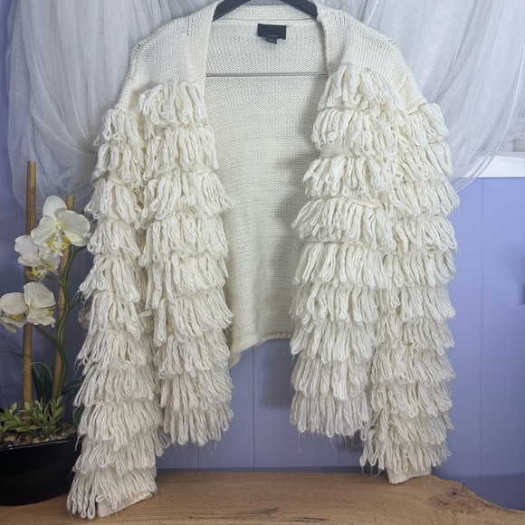 Women's LUMIERE Long SLeeve Open Front Looped Yard Shag Jacket - Picture 2 of 6